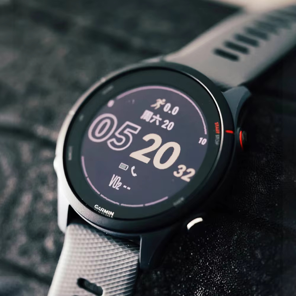 Garmin Forerunner 255 GPS Runn - огляд і ціна Timex Watches Smartwatch